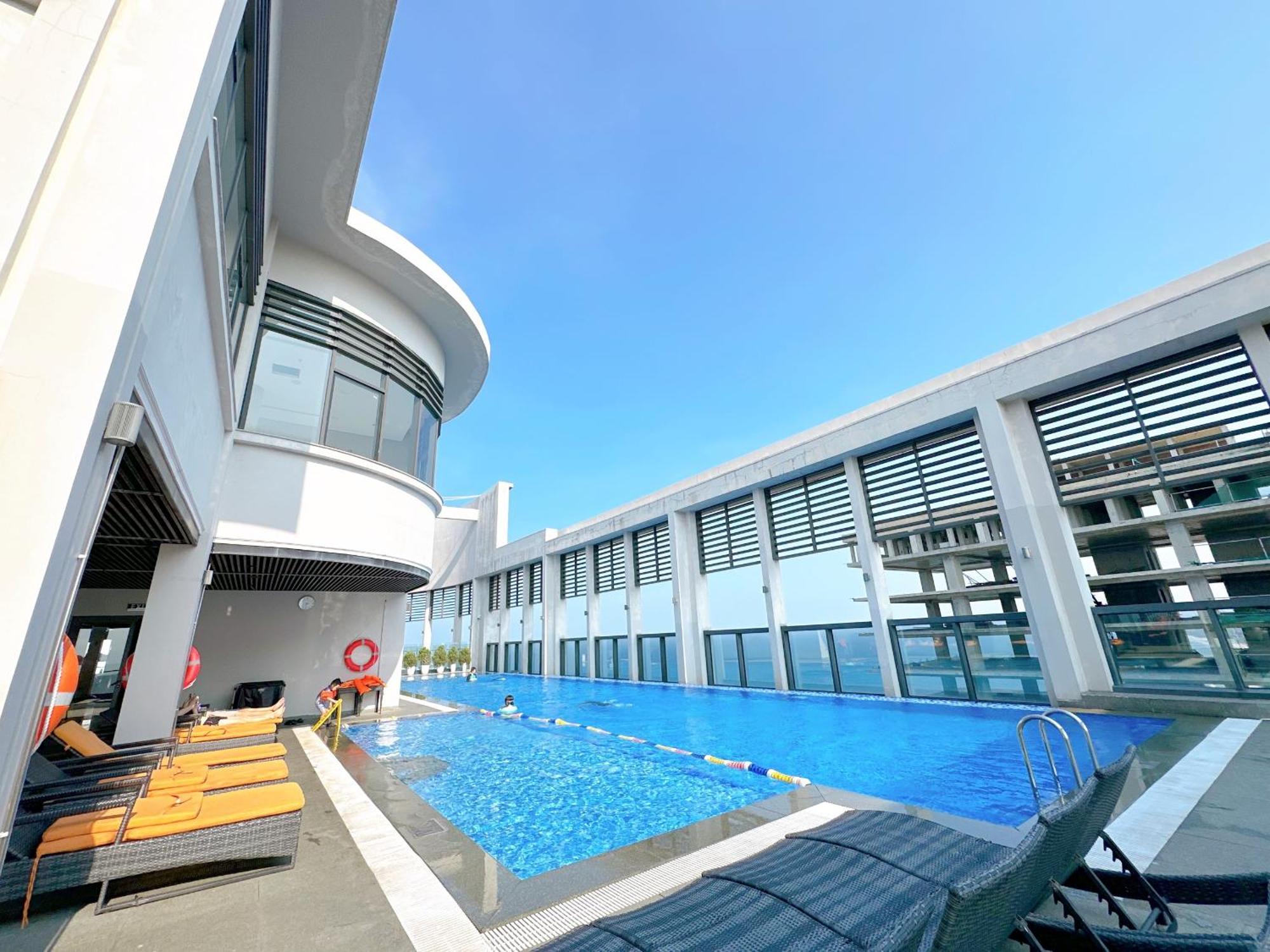 Luxury Apt Opposite Mykhe Beach Da Nang Dış mekan fotoğraf