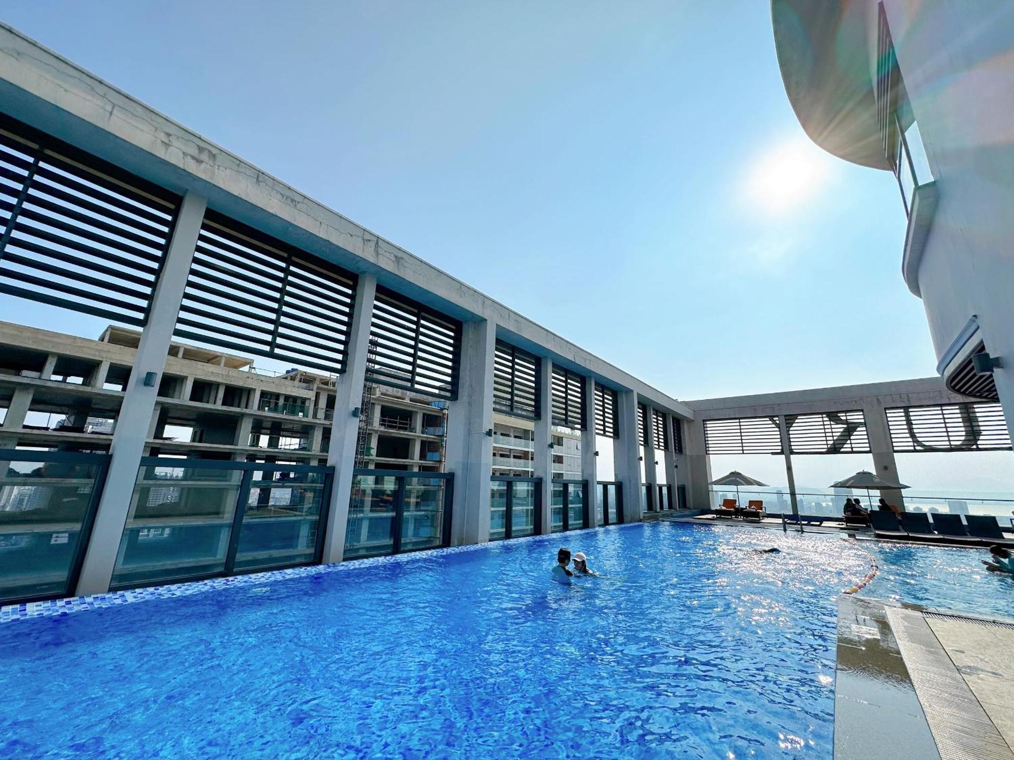 Luxury Apt Opposite Mykhe Beach Da Nang Dış mekan fotoğraf